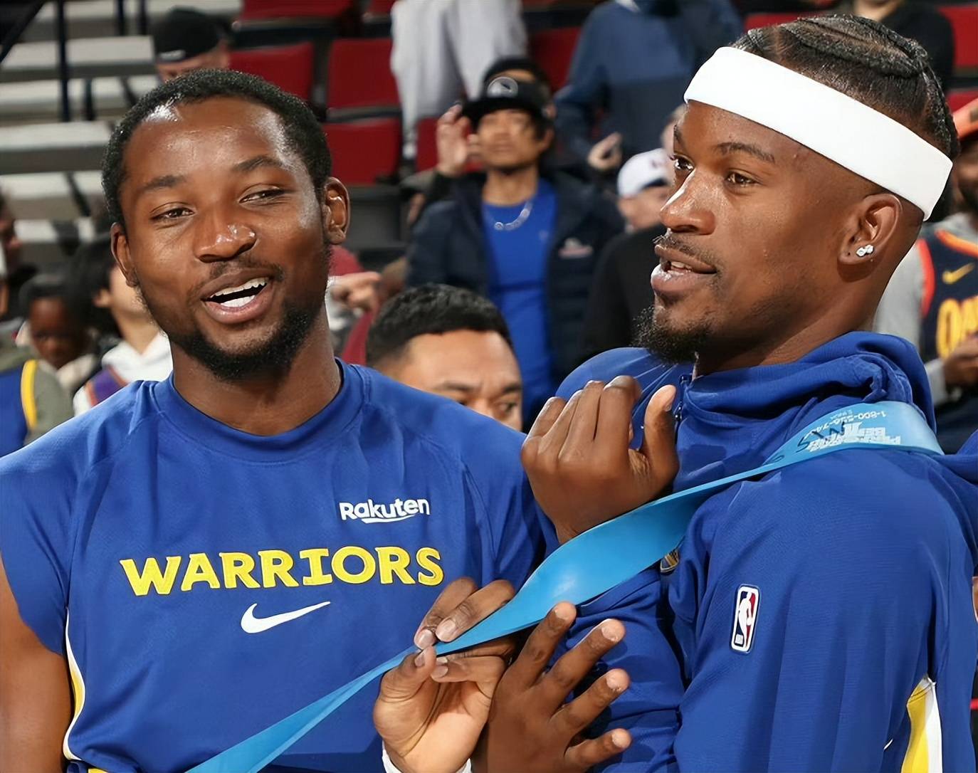 J9-包含巴特勒迎来三赛季高光表现，曼联球迷沸腾！的词条